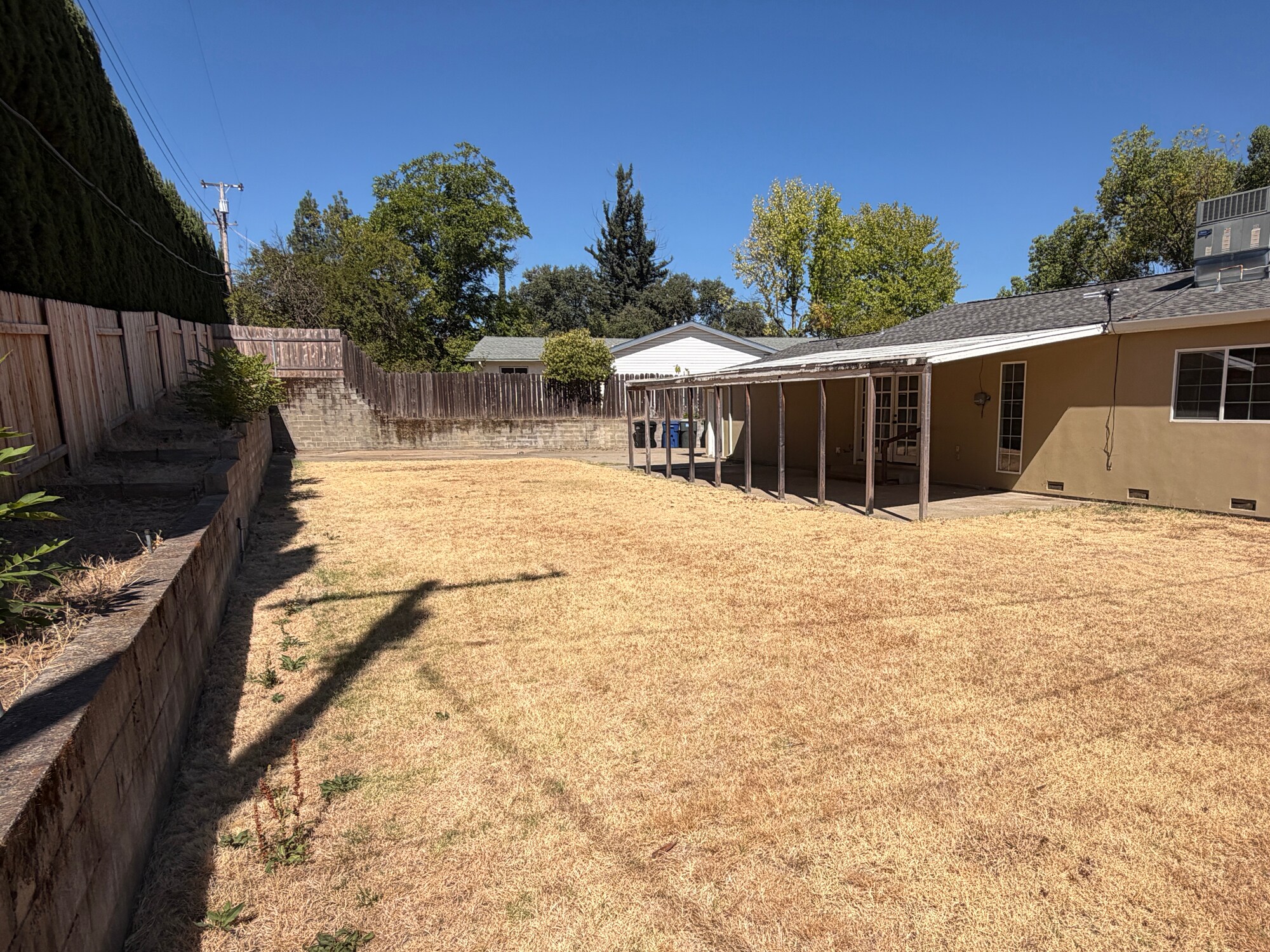 Building Photo - 8762 Kurts Ct