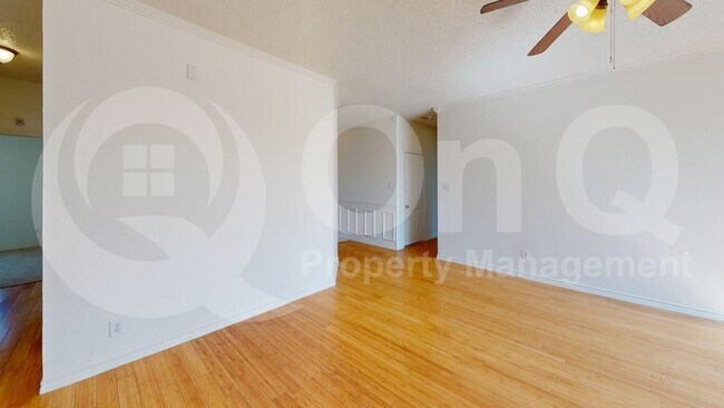 Building Photo - 6717 Smallwood Dr