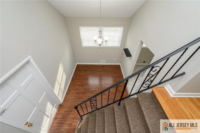 Building Photo - 691 Inman Ave