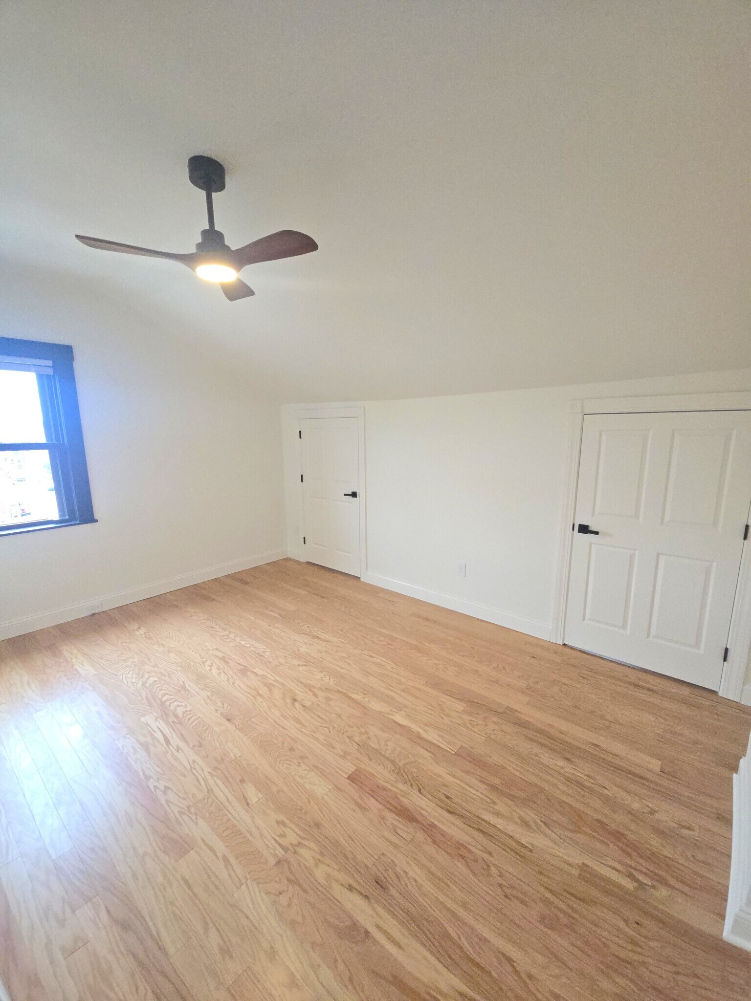 Third Bedroom - 1205 Lee St