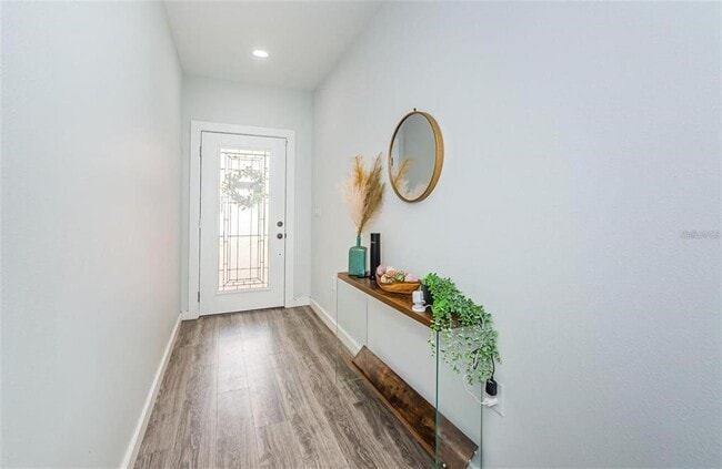 Building Photo - 1954 Freedom Dr