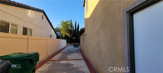 Building Photo - 6365 Caxton St