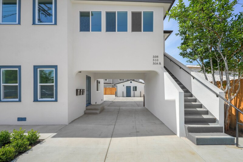 Building Photo - 508 E Palmer Ave