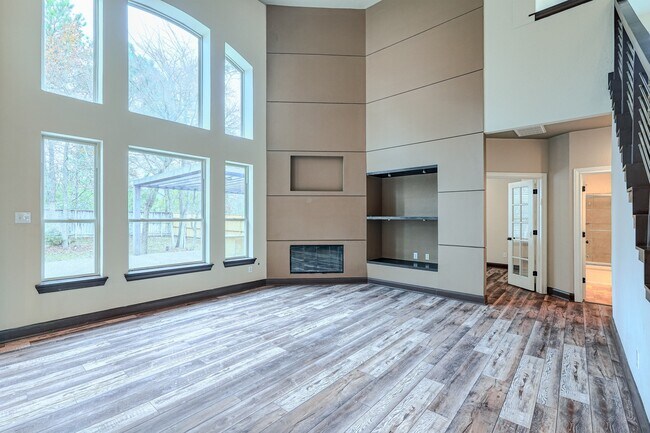 Building Photo - 42 Rocky Point Ct