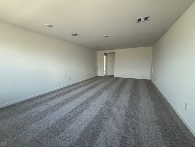 Building Photo - 28611 Bluebonnet Grotto Dr