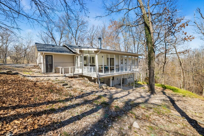 Building Photo - 6 Erith Ln