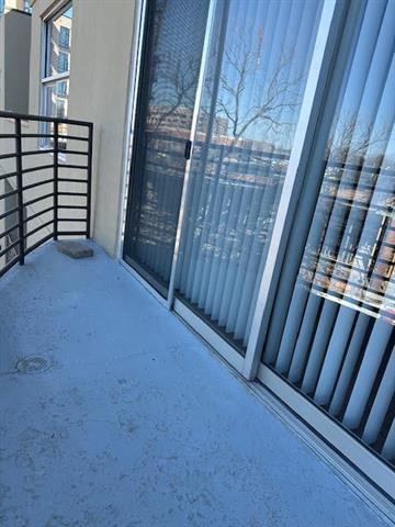 Building Photo - 3333 Darcy St