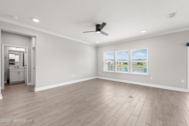Building Photo - 60 Alagon Wy
