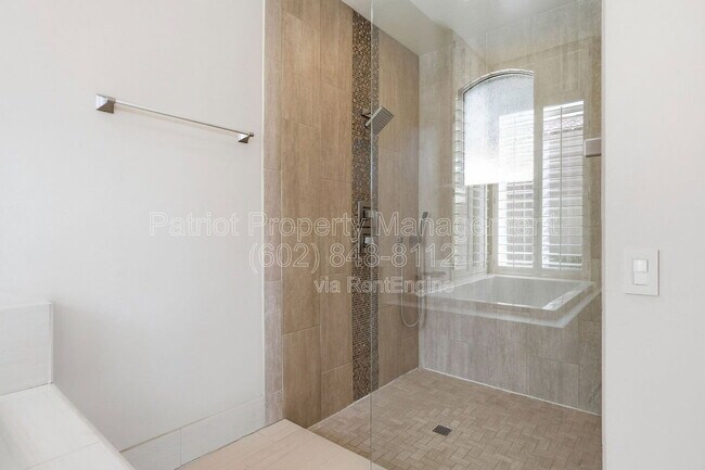 Building Photo - 11047 E Mirasol Cir