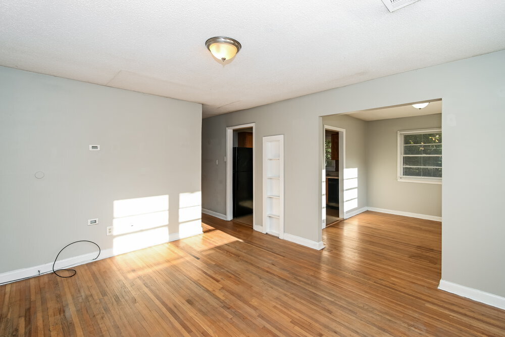 Building Photo - 3990 Rutgers Dr SW