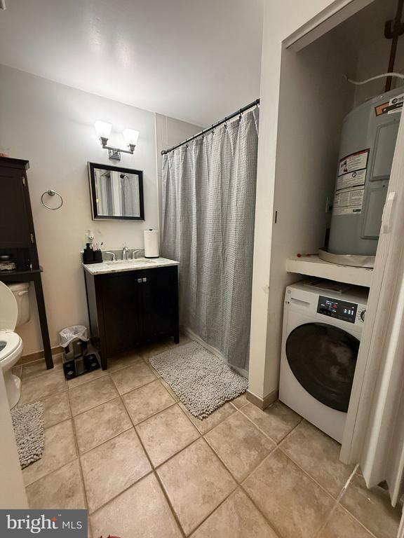 Building Photo - 2050 N Calvert St