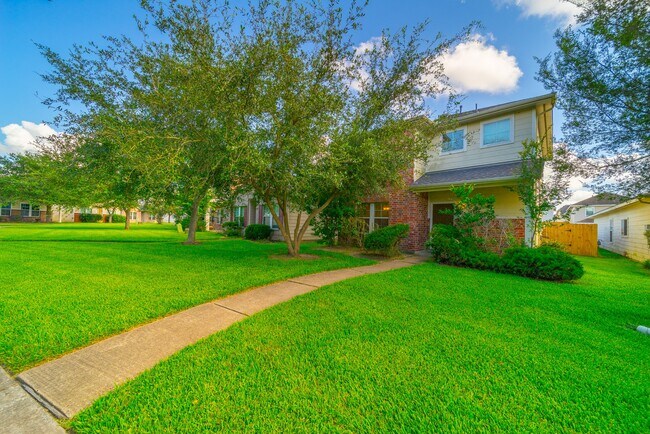 Building Photo - 11821 Jelicoe Dr