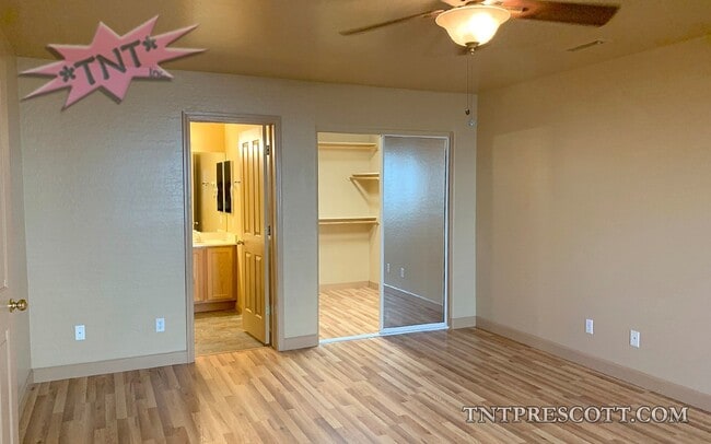 Building Photo - Home in Prescott Valley