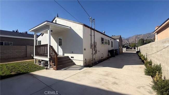 Building Photo - 3344 Brandon St