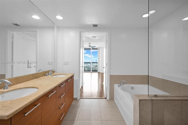 Building Photo - 50 Biscayne Blvd