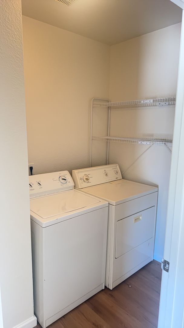Building Photo - Great studio apartment in Hayward,