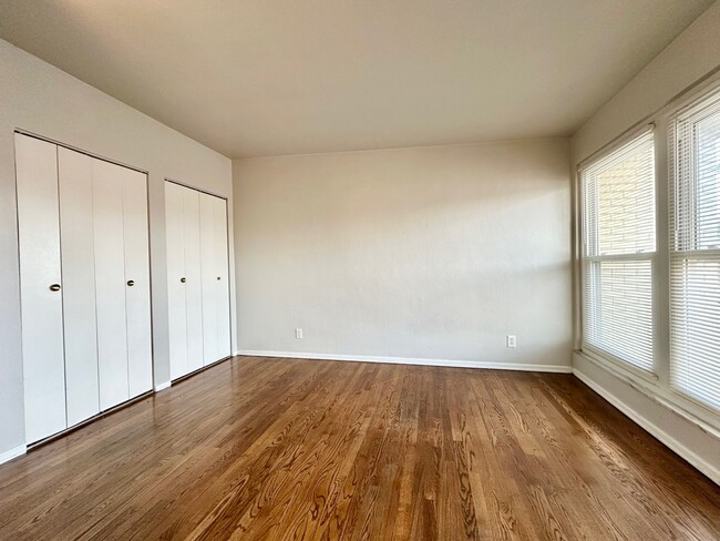 Building Photo - 306 Forder Rd