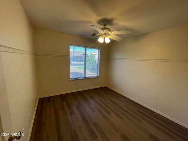 Building Photo - 3850 E Heather Ct