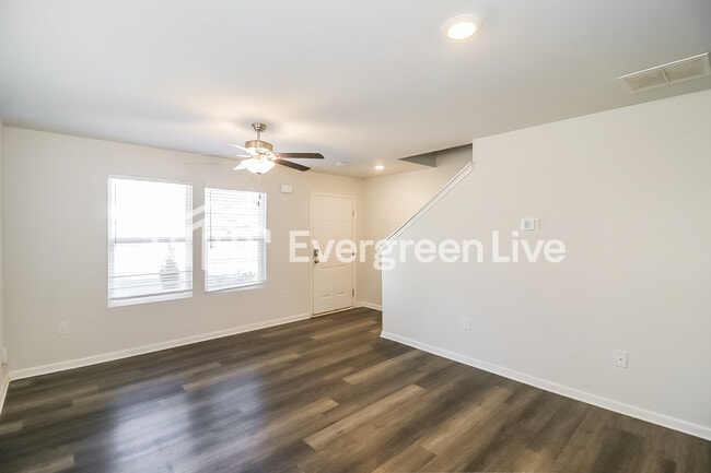 Building Photo - 108 Loblolly Ln