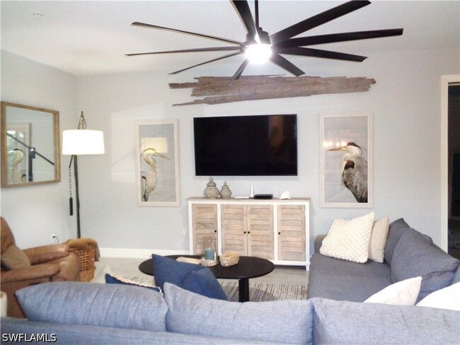 Building Photo - 575 El Camino Real