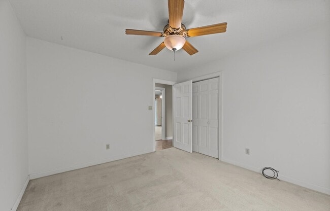 Building Photo - Waterfront Dream Home Best View in Fairfield Harbour!