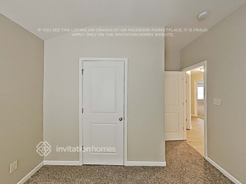 Building Photo - 289 Cliffhaven Cir