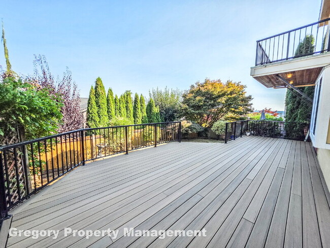 Building Photo - 12026 89th Pl NE