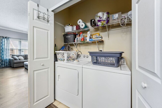 Building Photo - Coastal Condo Living in Gated Fernandina B...