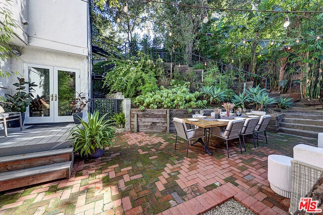 Building Photo - 8326 Ridpath Dr