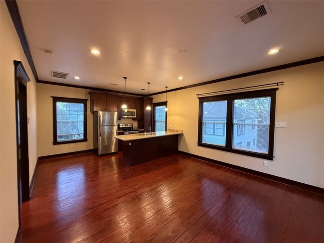 Building Photo - 334 W 22nd St