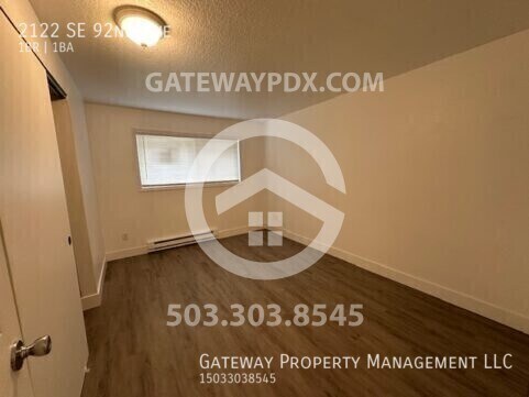 Building Photo - 2122 SE 92nd Ave