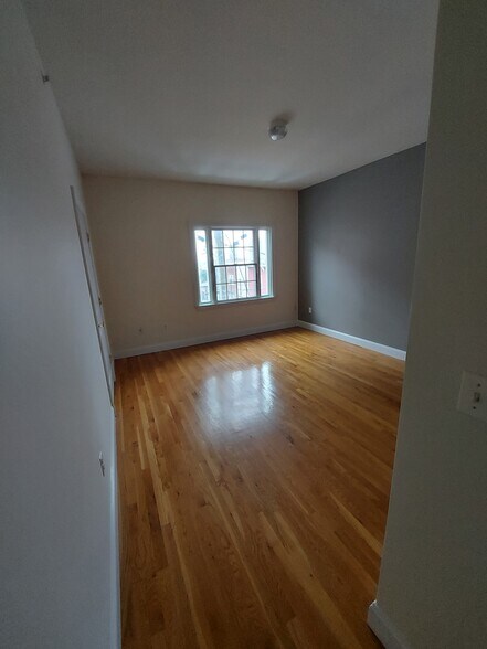 Bedroom - 301 68th St