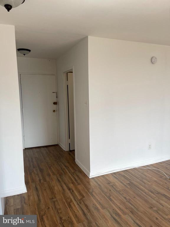 Building Photo - 950 25th St NW