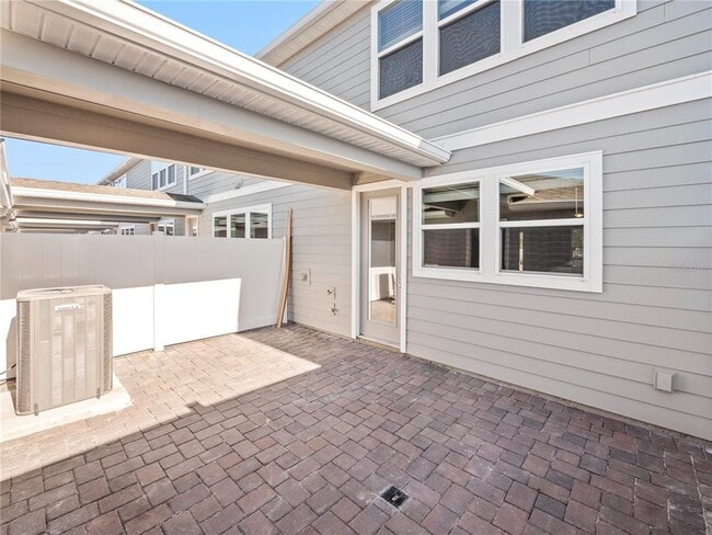 Building Photo - 14354 Orchid Is Dr