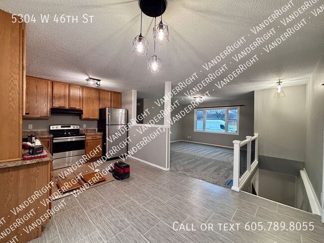 Building Photo - 5304 W 46th St