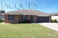 Building Photo - 789 S Eric St