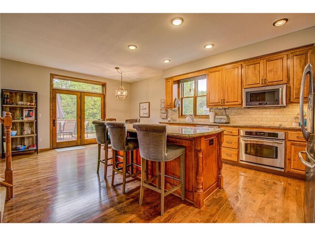 Building Photo - 2456 Hunter Dr