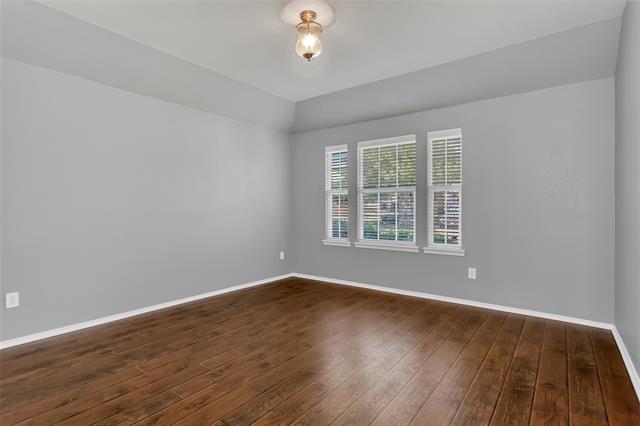 Building Photo - 9721 Meadow Rue Dr