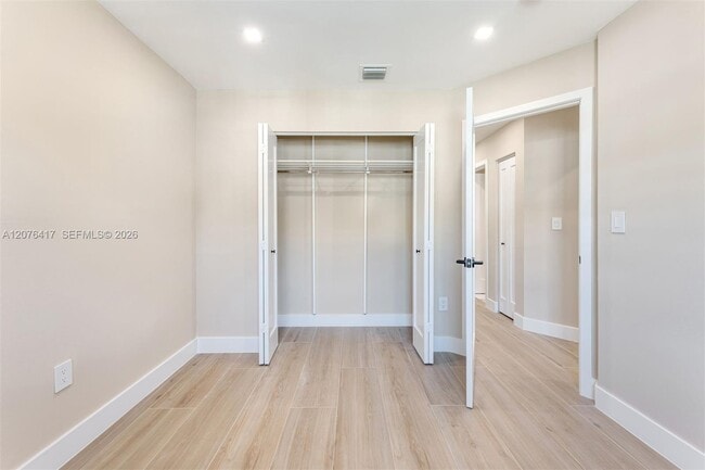 Building Photo - 14325 SW 121st Pl