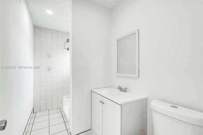 Building Photo - 4525 SW 112th Pl