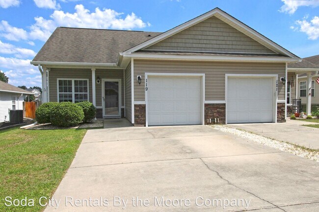 Primary Photo - 2 br, 2.5 bath House - 119 Bonhomme Circle