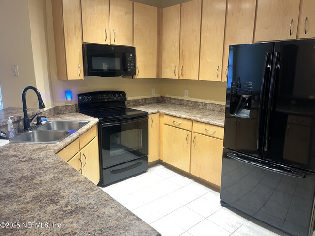 Building Photo - 12700 Bartram Park Blvd