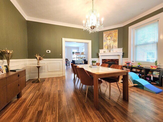 Building Photo - Elegant, spacious, modern Victorian in the...
