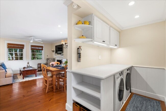 Building Photo - 2 Bedroom, 1 Bath furnished Cottage