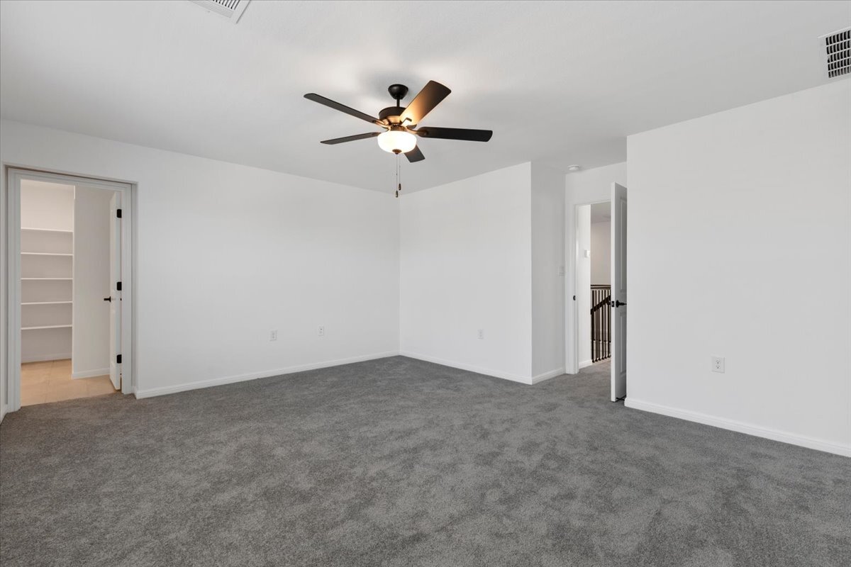 Building Photo - 15600 Nola Ct