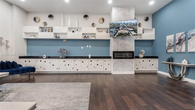 Building Photo - 18800 NE 29th Ave