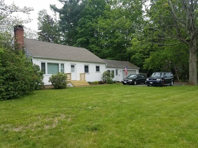 Primary Photo - 23 N Maple St
