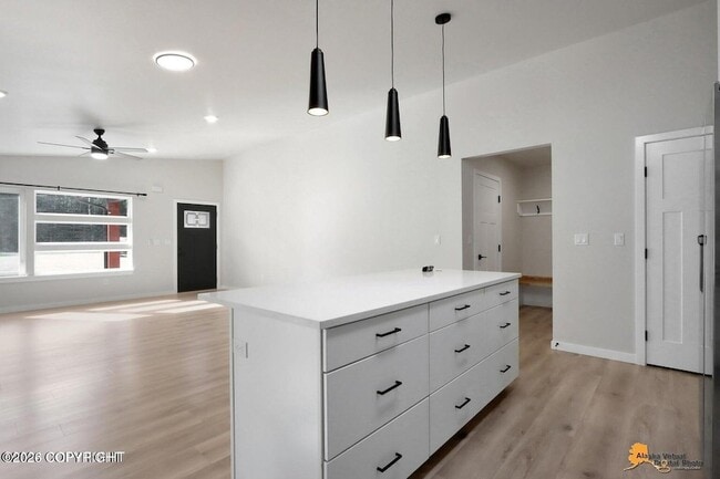 Building Photo - 4251 Ose St