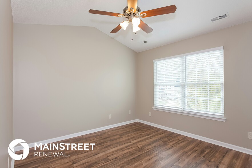 Building Photo - 106 Camforth Dr