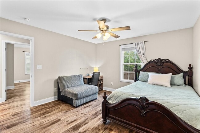 Building Photo - Pristine 3 Bed 2 Bath Home in Dalton